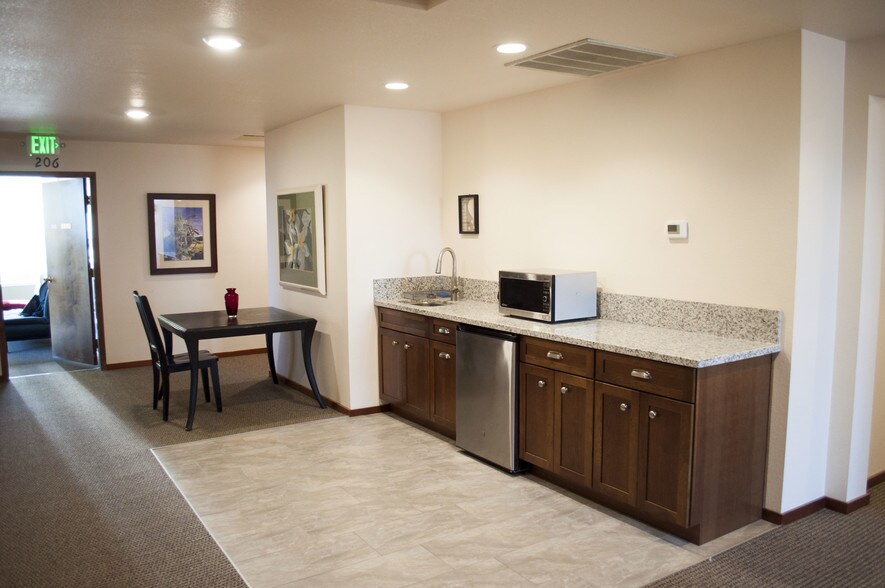 More Photos Of 888 W 2nd St, Reno Office For Lease