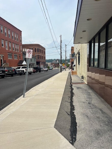 More Photos Of 136 N Main St, Butler Storefront Retail Office For Sale