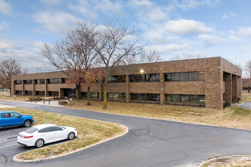 More Photos Of 6501 E Commerce Ave, Kansas City Office For Sale