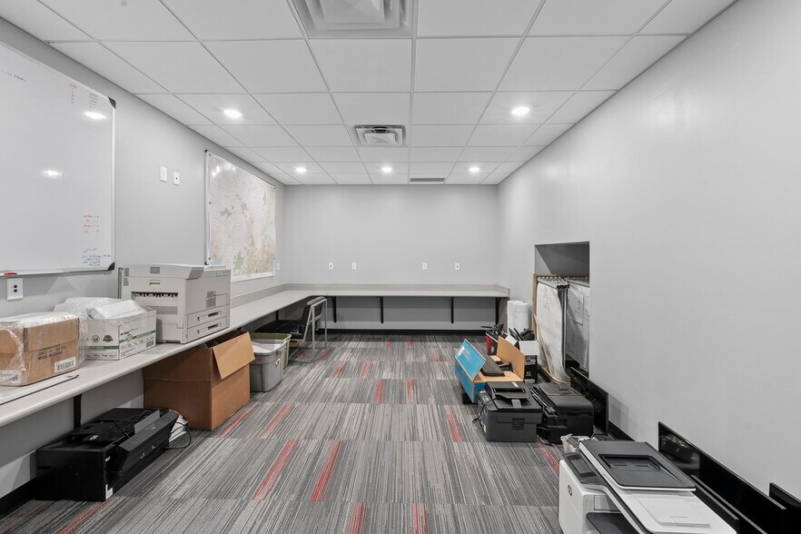 More Photos Of 39 Truss Dr, Boerne Flex For Sale