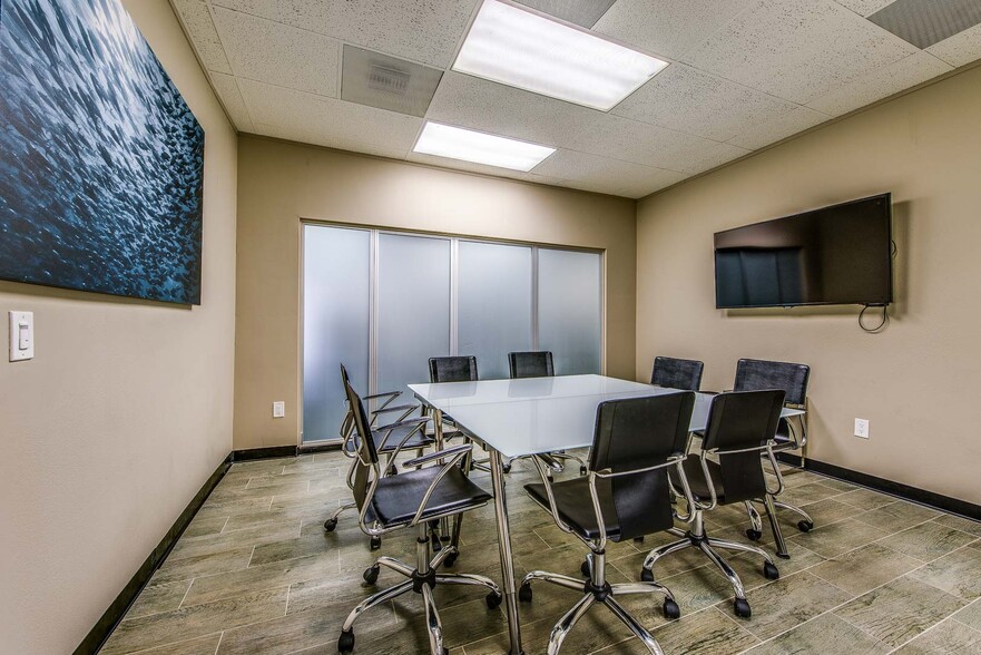 More Photos Of 1301 E Orangewood Ave, Anaheim Office For Sale