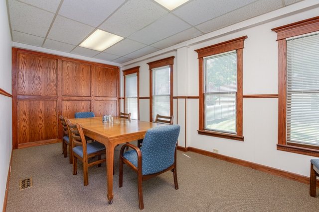 More Photos Of 422 W Wesley St, Wheaton Office For Sale