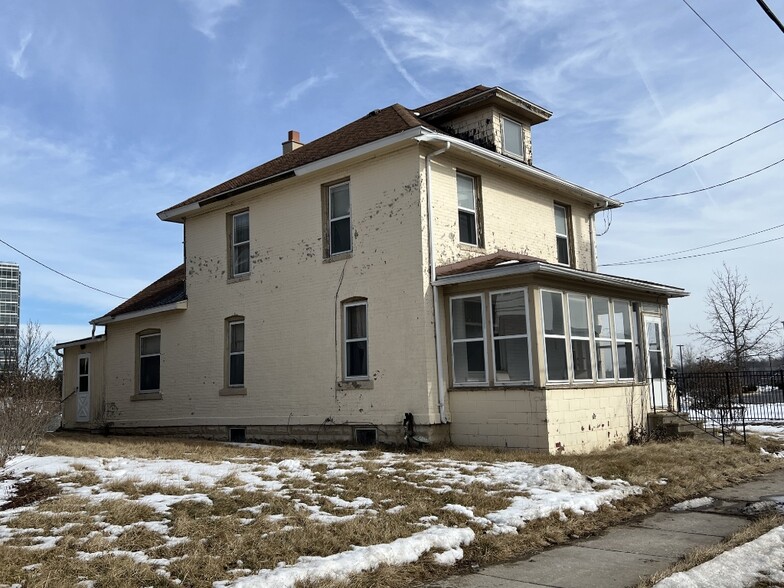 More Photos Of 218 E Franklin St, Jackson Religious Facility For Sale