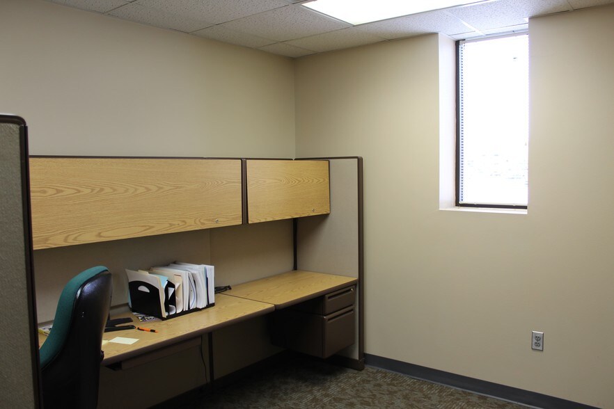 More Photos Of 717 Franklin Ave, Waco Office For Lease