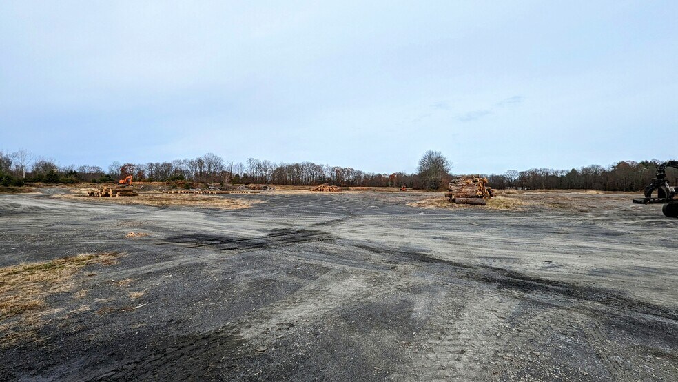 More Photos Of 329 County Route 43, Argyle Office For Sale