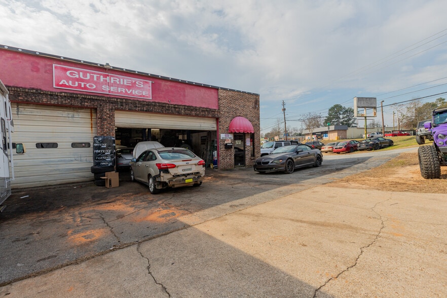 More Photos Of 4140 Hamilton Rd, Columbus Flex For Sale