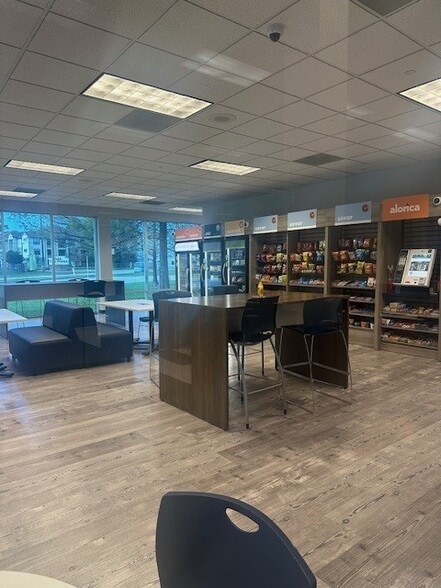 More Photos Of 3200 FM 1960 Rd W, Humble Office For Lease