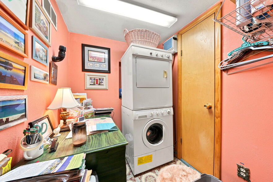 More Photos Of 557 Unity Center Rd, Pittsburgh Funeral Home For Sale