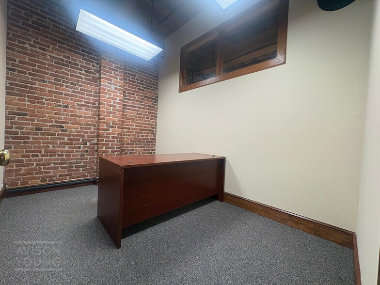 More Photos Of 171 Church St, Charleston Office For Lease