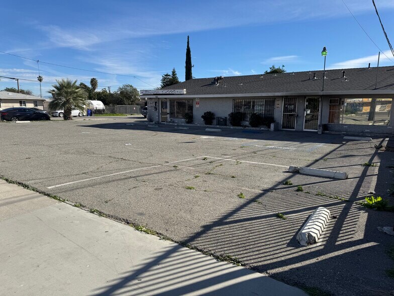 More Photos Of 1655-1657 W Base Line St, San Bernardino Freestanding For Lease
