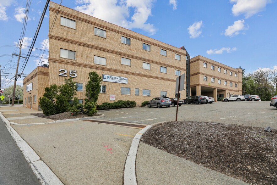 More Photos Of 25 Pompton Ave, Verona Coworking Space