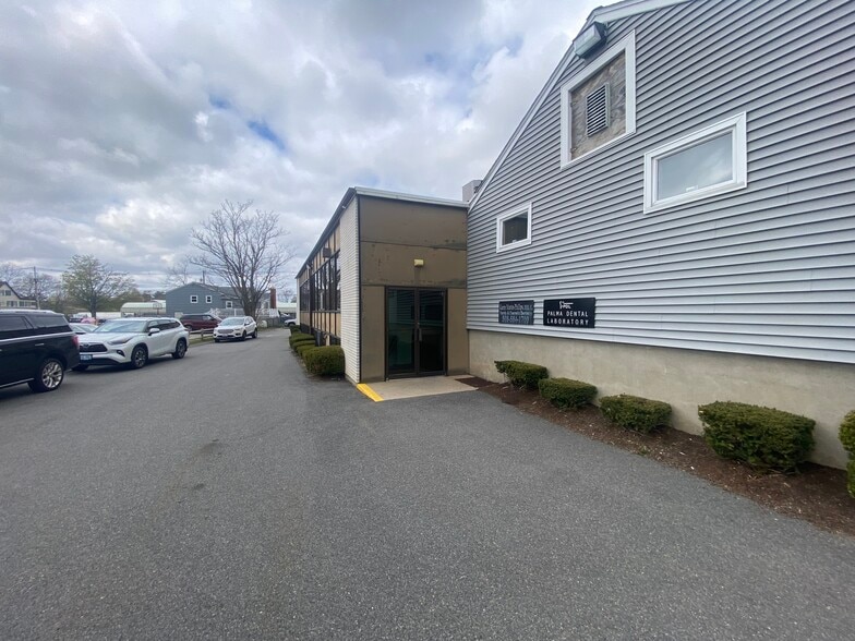 More Photos Of 478 Torrey St, Brockton Medical For Sale