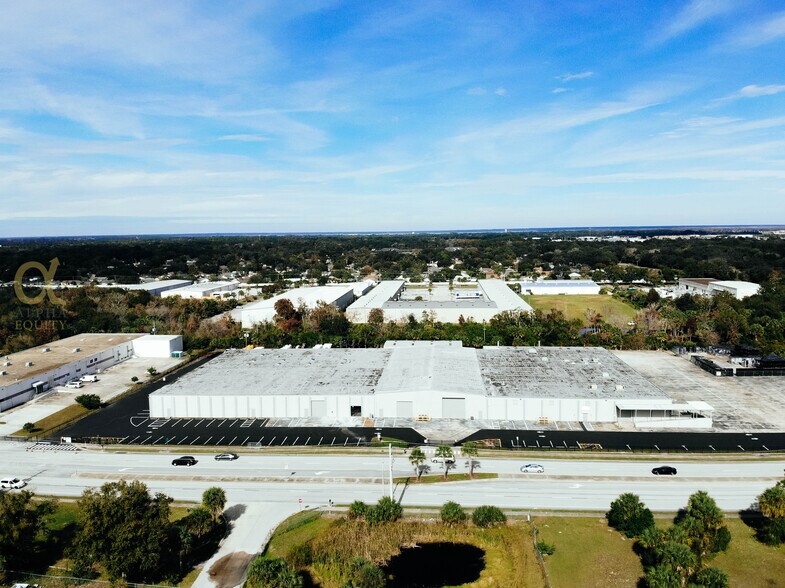 More Photos Of 1770 E Lake Mary Blvd, Sanford Warehouse For Sale
