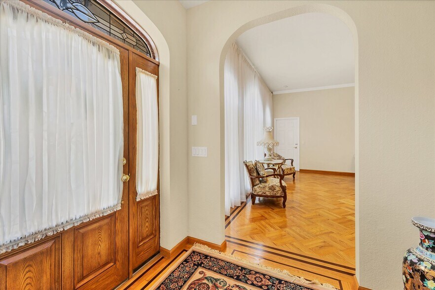 More Photos Of 12209 Cotorro Ave, North Port Specialty For Sale