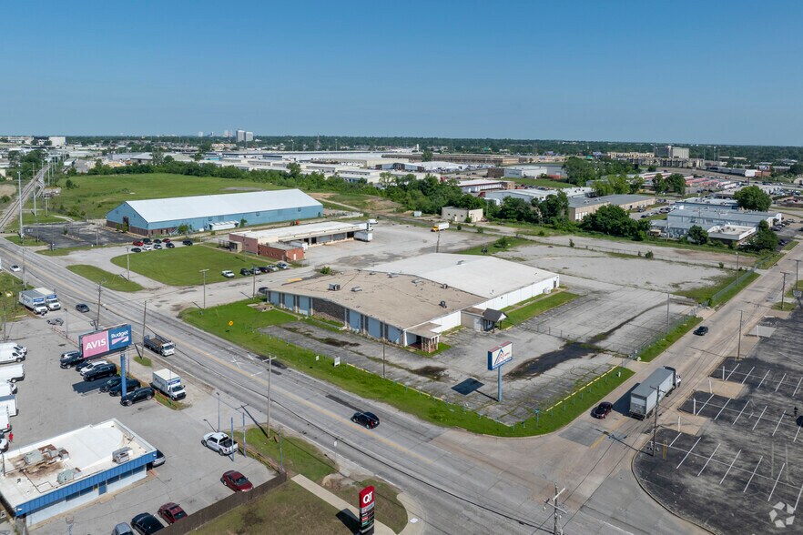 More Photos Of 7727 E 41st St, Tulsa Industrial For Sale