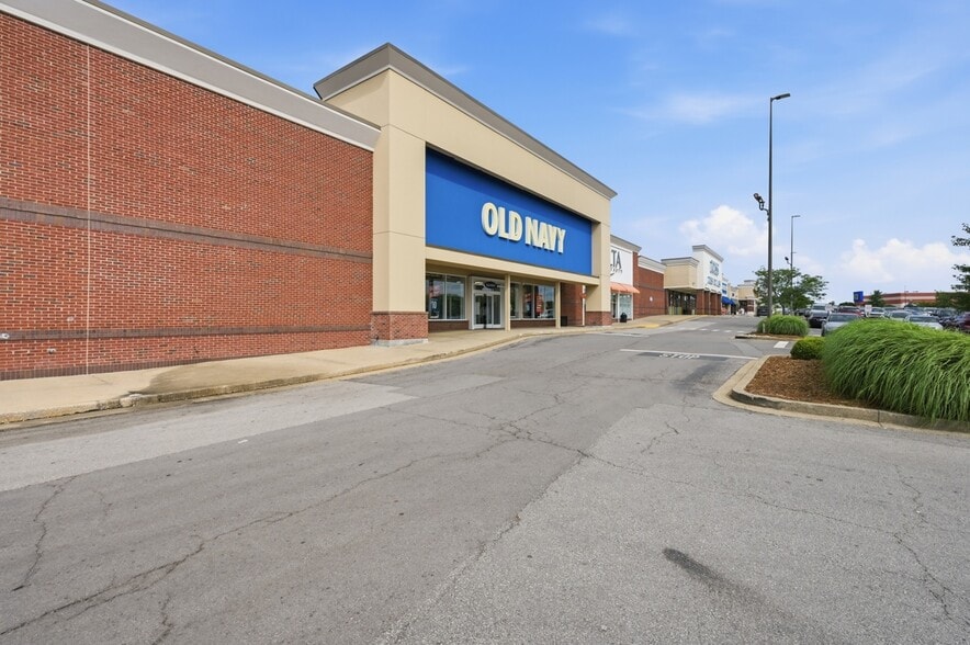 More Photos Of 1900 N Dixie Hwy, Elizabethtown Unknown For Lease