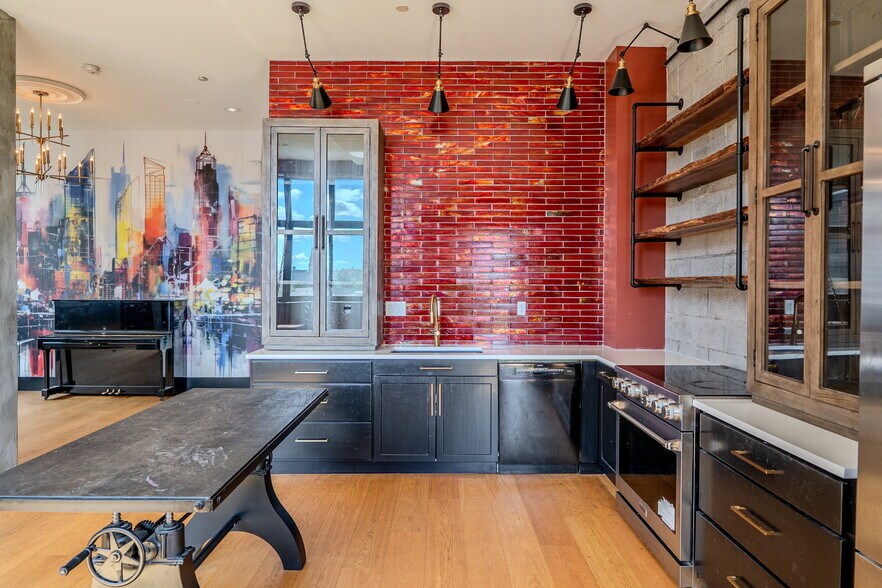 More Photos Of 231 Norman Ave, Brooklyn Apartments For Sale