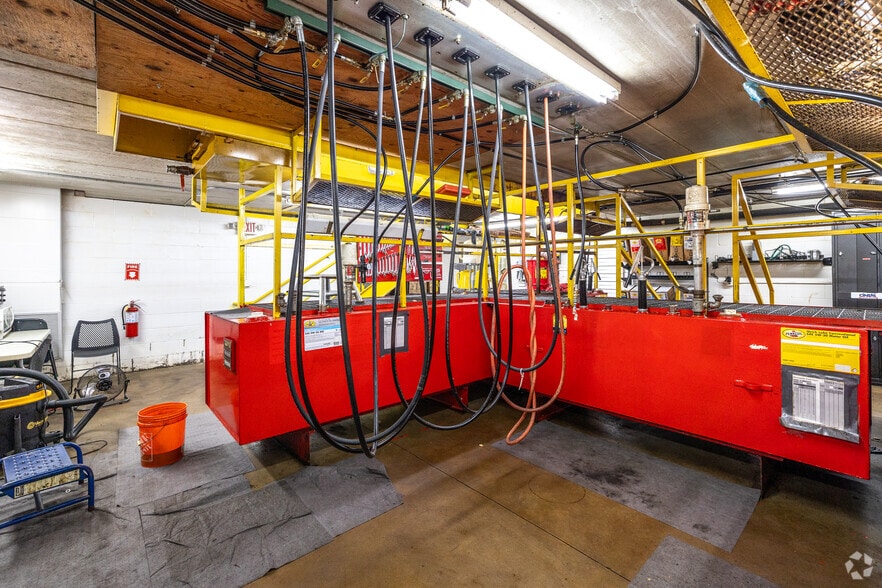 More Photos Of 7479 Egan Dr, Savage Auto Repair For Sale