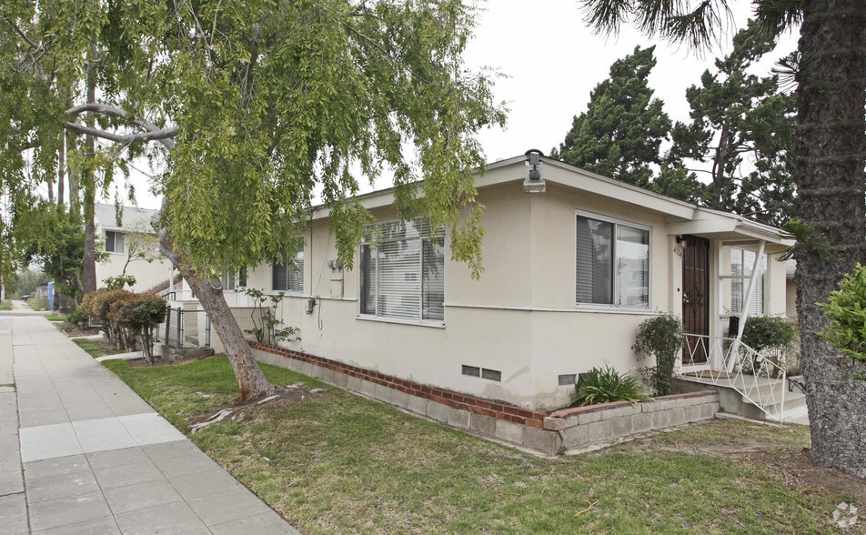 Primary Photo Of 4104-4110 Arizona St, San Diego Apartments For Sale
