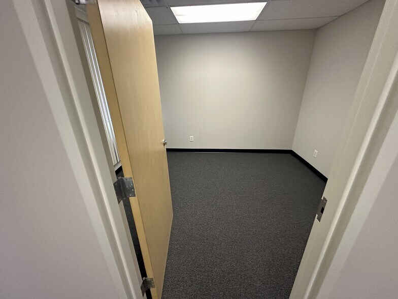 More Photos Of 3625 Hutchinson Rd, Cumming Office For Lease