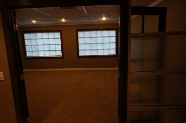 More Photos Of 300-302 N Tustin Ave, Santa Ana Office For Lease