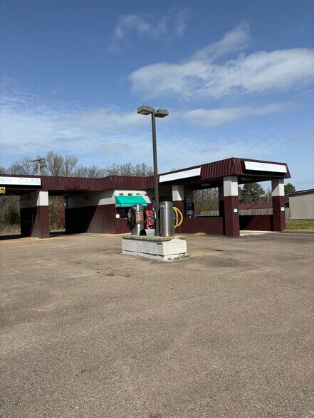 More Photos Of 1510 Pickwick St, Savannah Carwash For Sale