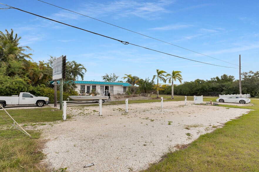 More Photos Of 21423 Overseas Hwy, Cudjoe Key Freestanding For Sale