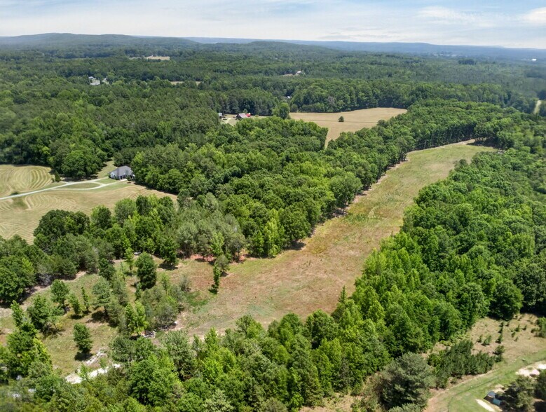 More Photos Of 11202 Rougemont Rd, Bahama Land For Sale