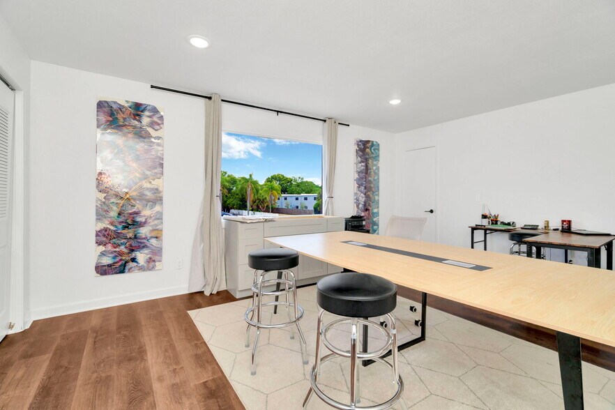 More Photos Of 5401 S Dale Mabry Hwy, Tampa Medical For Sale