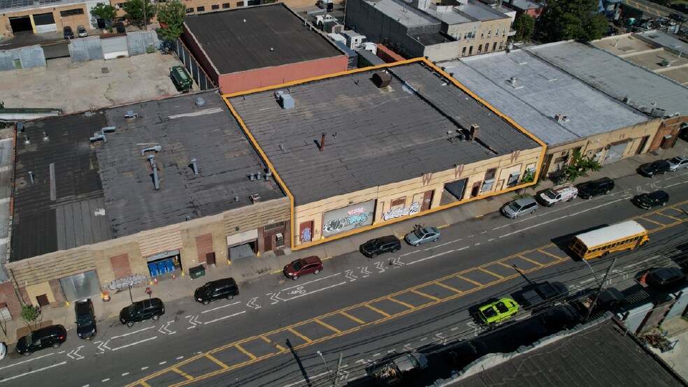 Primary Photo Of 620 Tiffany St, Bronx Warehouse For Sale