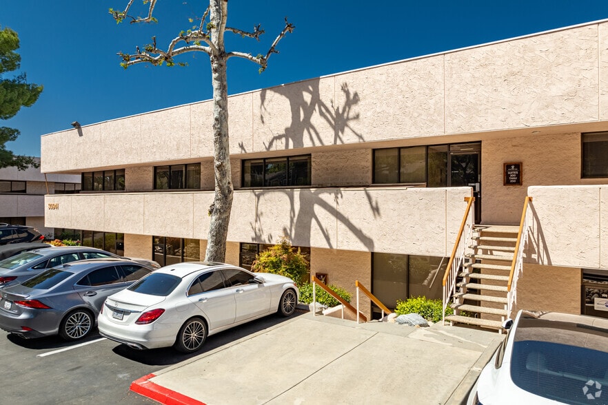 More Photos Of 30941 Agoura Rd, Westlake Village Unknown For Lease