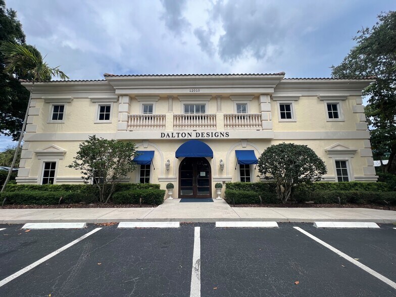 More Photos Of 12010 US Highway 1, North Palm Beach Medical For Sale