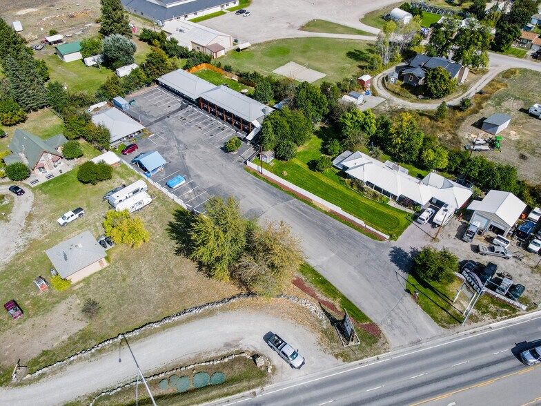 More Photos Of 31901 US Highway 2, Libby Hotel For Sale