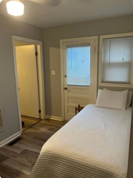 More Photos Of 1110 17th Ave S, Nashville Apartments For Sale