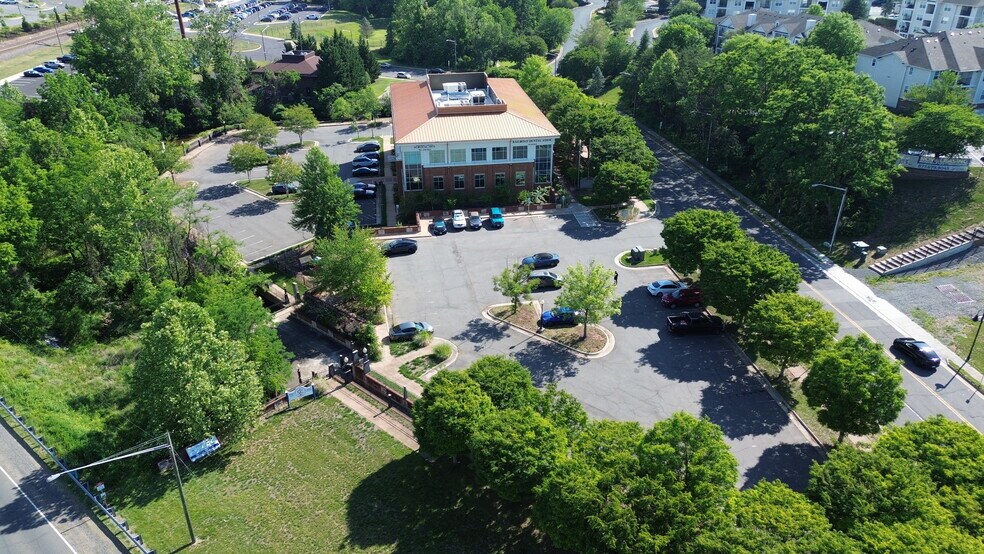 More Photos Of 9110 Railroad Dr, Manassas Park Medical For Sale