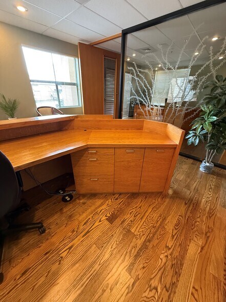 More Photos Of 36800 N Sidewinder Rd, Carefree Medical For Sale