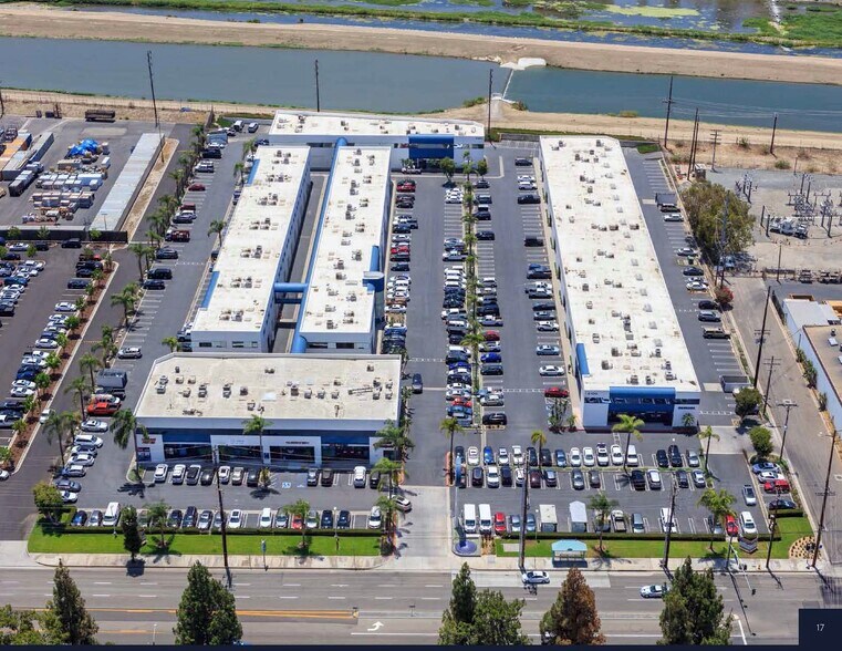 More Photos Of 5100 E La Palma Ave, Anaheim Light Manufacturing For Lease