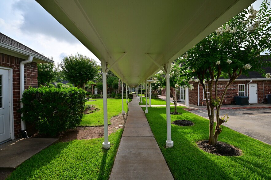 More Photos Of 2021 FM 1092 Rd, Missouri City Assisted Living For Sale