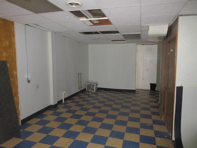 More Photos Of 1100-1102 Garfield Ave, Bay City Freestanding For Sale