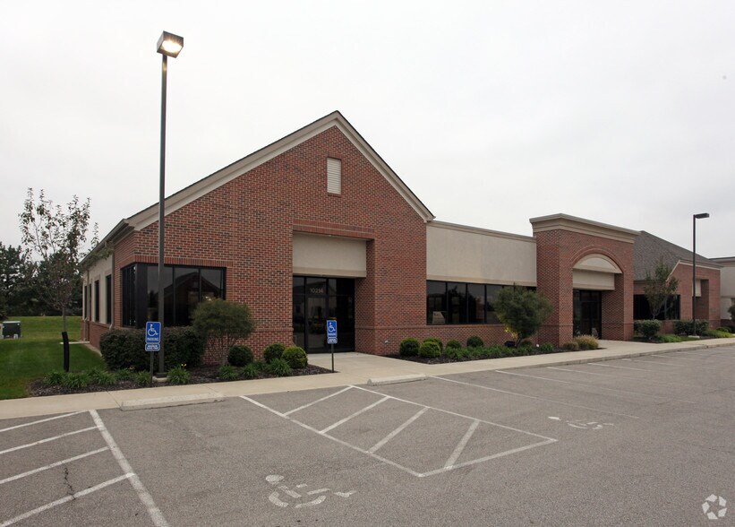 More Photos Of 10212-10214 Sawmill Pky, Powell Office For Sale