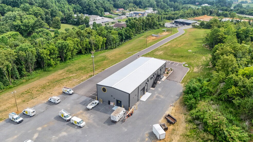 More Photos Of 915 Millennium Ct, Blountville Warehouse For Sale