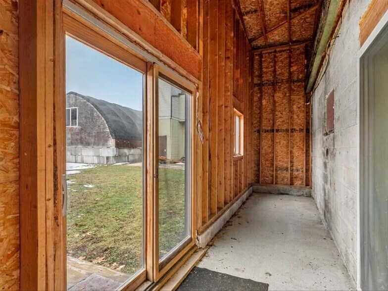 More Photos Of N9090 Dairyland Dr, Cleveland Industrial For Sale