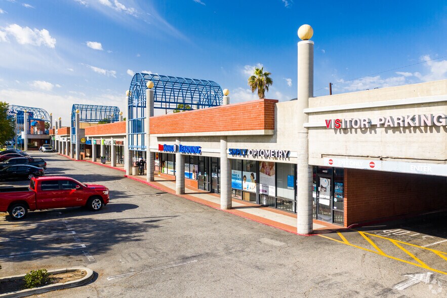 More Photos Of 4401-4453 Redondo Beach Blvd, Lawndale Unknown For Lease