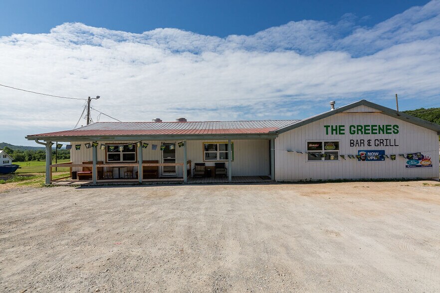 More Photos Of 48 Little Missouri Rd, Jane Restaurant For Sale