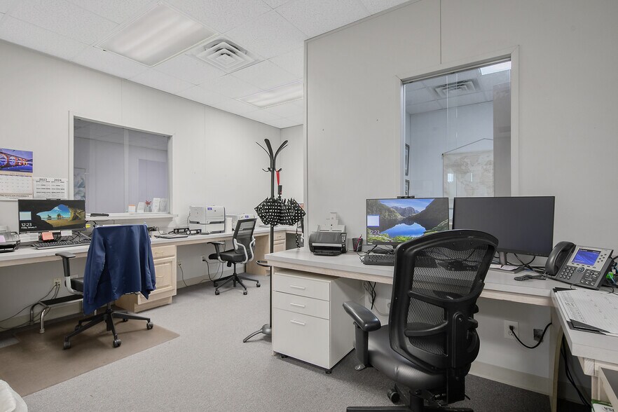 More Photos Of 7 E Duncan St, Lillington Medical For Sale