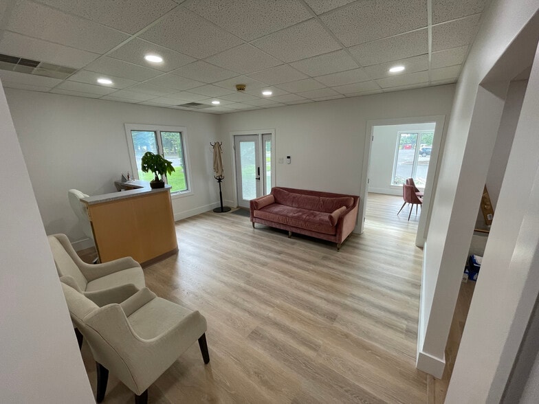 More Photos Of 200 Haddonfield Berlin, Gibbsboro Office For Sale