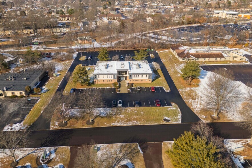 More Photos Of 1569 Medical Dr, Pottstown Office For Sale