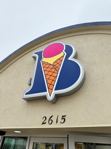 More Photos Of 2615 N Kickapoo Ave, Shawnee Fast Food For Sale