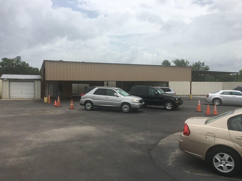 11909 C F Hawn Fwy, Dallas, TX 75253 Auto Dealership For Sale