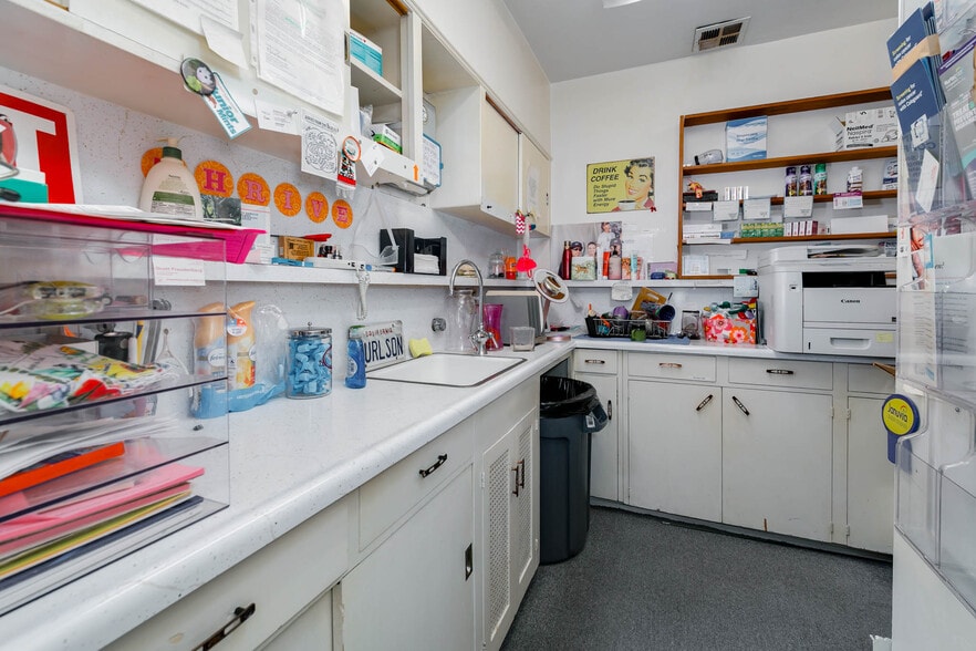 More Photos Of 95 W Sierra Madre Blvd, Sierra Madre Medical For Sale